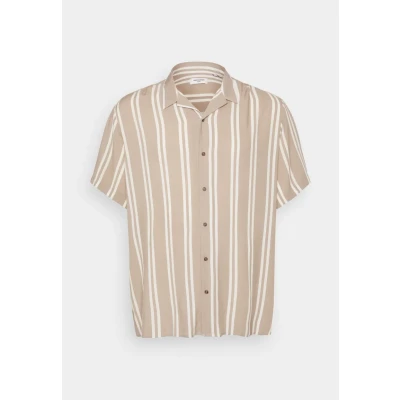 Image of Jack &amp; Jones Jjejeff Stripe Resort Shirt Shirt, Men&#039;s, Size: 3XL, Crockery