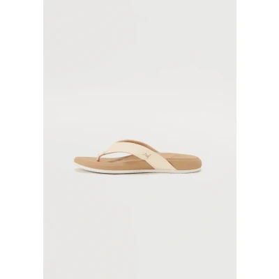 Image of Reef Cushion Harmony Tbar sandals, Women&#039;s, Size: 6, Sand shoes
