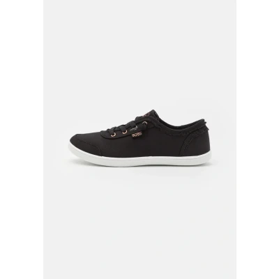 Image of Skechers Wide Fit BOBS B CUTE Trainers black, Women&#039;s, Size: 2, Black Cotton
