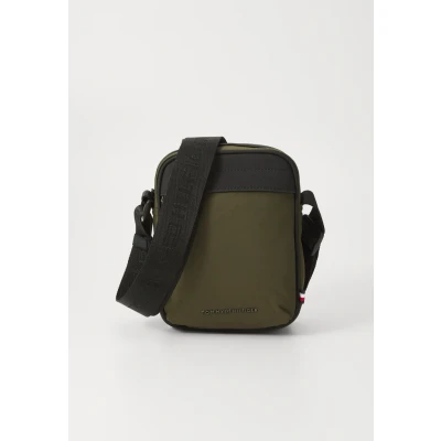Image of Tommy Hilfiger Repreve MINI Reporter Across body bag, Men&#039;s, Size: One Size, Khaki
