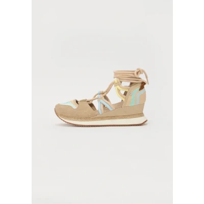 Image of Gioseppo Bridport Trainers, Women&#039;s, Size: 7, Beige Imitation leather/ textile