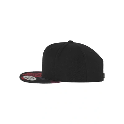 Image of Flexfit Cap, Size: One Size, Black/red