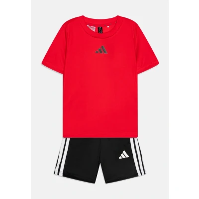 Image of adidas Performance Essentials 3 Stripes Junior Unisex SET Sports Tshirt for kids, Size: 9 10y, Pure ruby/black