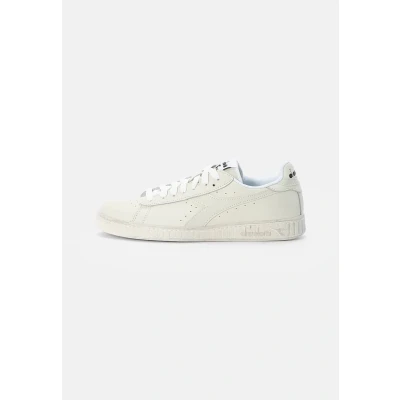Image of Diadora GAME Waxed Unisex Trainers, Size: 6, White Leather