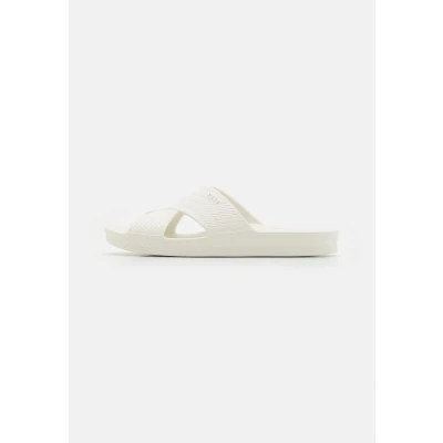 Image of Reef Water X Slide Pool slides, Women&#039;s, Size: 8, White Synthetics