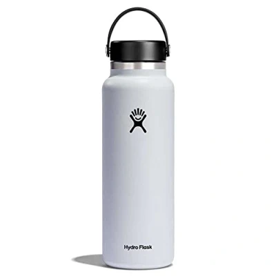 Image of HYDRO FLASK Water Bottle 1180 ml (40 oz) Vacuum Insulated Stainless Steel with Leak Proof Flex Cap and Powder Coat BPA Free Wide Mouth White