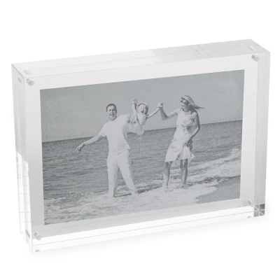 Image of Acrylic Photo Frame 17,8 x 12,7 3 cm, Transparent