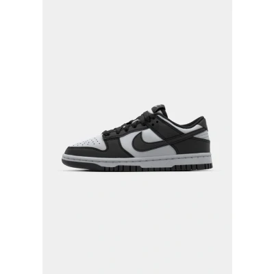 Image of Nike Sportswear DUNK NEXT Nature Trainers, Women&#039;s, Size: 4, White/black Imitation leather/ textile