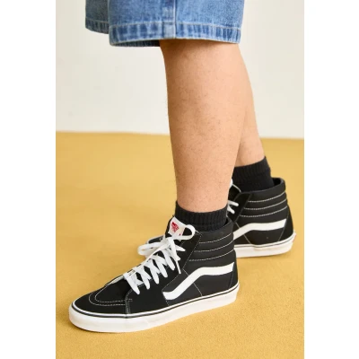 Image of Vans Men&#039;s Sk8 Hi Classic Suede/Canvas Top Sneakers, Winter Moss Military, 12 UK, Black White, 2.5 UK