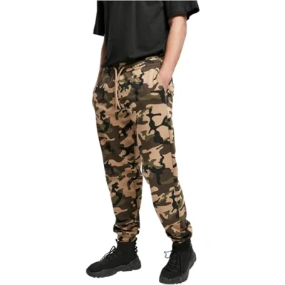 Image of Urban Classics Basic CAMO Tracksuit bottoms, Men&#039;s, Size: Small, Wood camouflage