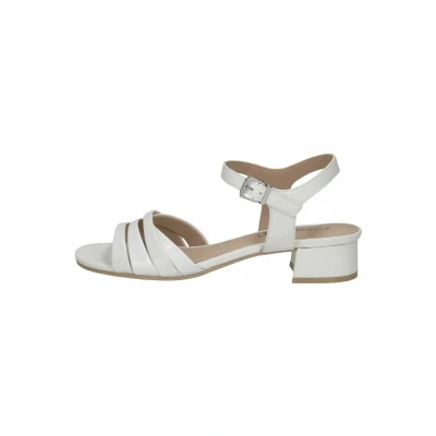 Image of Caprice Classic heels, Women&#039;s, Size: 4, White comb shoes