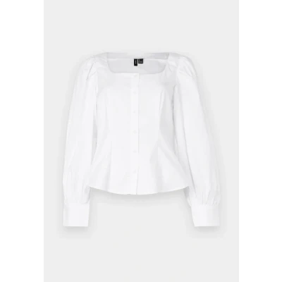 Image of Vero Moda Vmfrida Buttondown blouse, Women&#039;s, Size: Medium, Snow white
