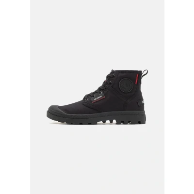 Image of Palladium Pampa HI Patch Unisex Laceup ankle boots, Size: 4, Black Textile