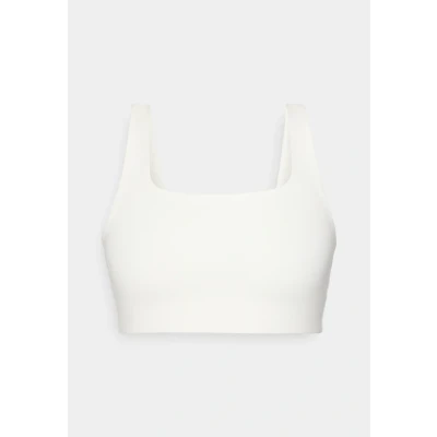Image of Girlfriend Collective Women&#039;s Tommy Bra, Square neck Sports, Ivory, L