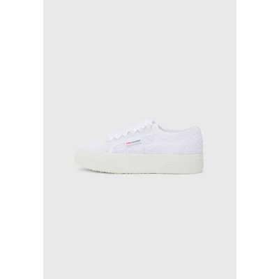 Image of Superga Unisex Trainers, Size: 37, Total white shoes