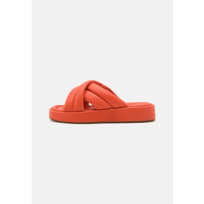 Image of Clarks ALDA Glide Mules, Women&#039;s, Size: 3, Coral Leather