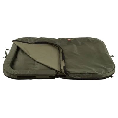 Image of JRC Defender Beanie mat Unhooking