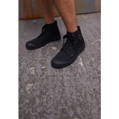 Image of Palladium Unisex&#039;s Pampa Monochrome Sneaker Boots, Black, 9.5 UK