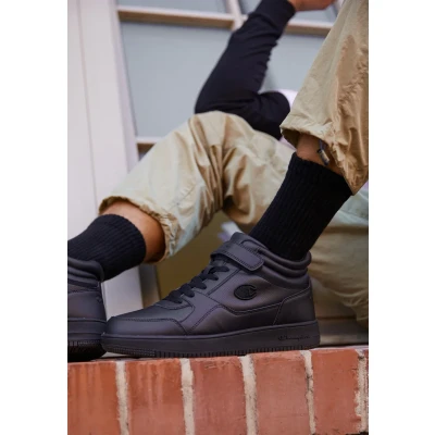 Image of Champion Men&#039;s Rebound Vintage Trainers, Black Kk006, 10 UK
