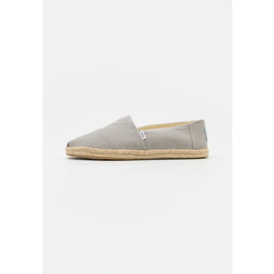 Image of TOMS Alpargata Espadrilles, Men&#039;s, Size: 8, Grey Cotton
