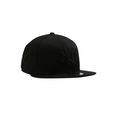 Image of New Era York Yankees MLB Seasonal Basic Black 9Fifty Adjustable Snapback Cap