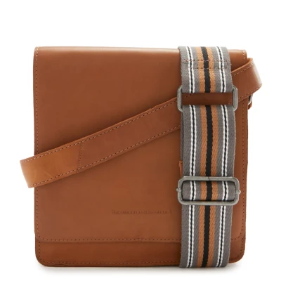 Image of The Chesterfield Brand Leather Shoulder Bag Cognac Osuna