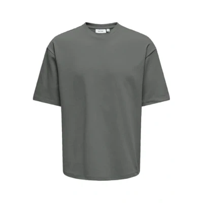 Image of Only &amp; Sons Men&#039;s Round Neck T Shirt Relaxed Fit Jersey Tee Drop Shoulder Stylish Top, Castor Gray, M