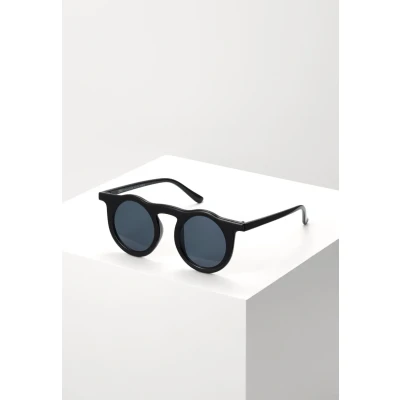 Image of Urban Classics Sunglasses Malta Sunglasses, Men&#039;s, Size: One Size, Black/black