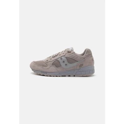 Image of Saucony Shadow 5000 Unisex Trainers, Size: 10.5, Dove shoes