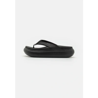 Image of Reef Cushion Bondi Tbar sandals, Women&#039;s, Size: 7, Black Pu