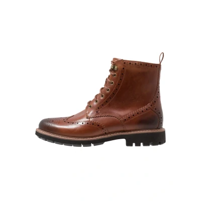 Image of Clarks Batcombe LORD Laceup ankle boots, Men&#039;s, Size: 8, Dark tan Leather