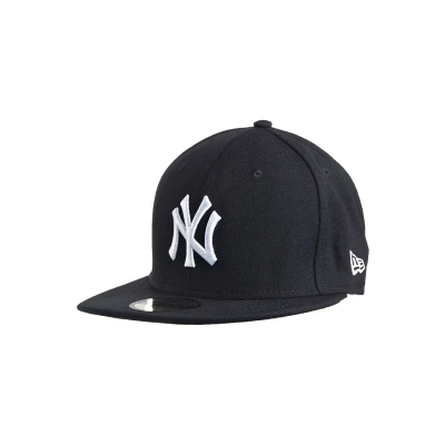 Image of New Era MLB Basic NY Yankees Cap, Size: 7 7/8, Black/white