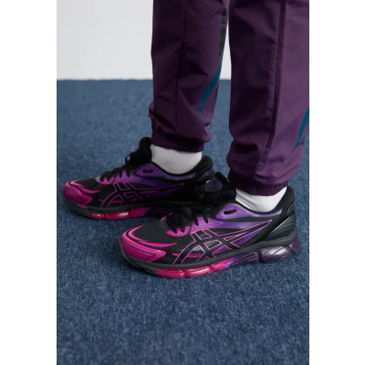 Image of Asics Sportstyle Gelquantum 360 VIII Unisex Trainers, Size: 5, Black/pink glow Textile/synthetics