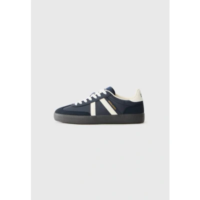 Image of Jack &amp; Jones Jfwmambo Trainers, Men&#039;s, Size: 7, Navy blazer/marshmallow shoes