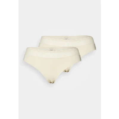 Image of Triumph 2 PACK Briefs, Women&#039;s, Size: Small, Creamy dream