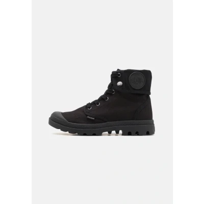 Image of Palladium Baggy Laceup ankle boots, Men&#039;s, Size: 9.5, Black Textile