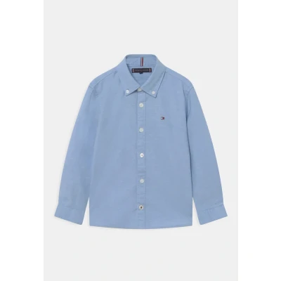Image of Tommy Hilfiger BOYS Stretch Oxford Shirt for kids, Size: 3y, Calm blue