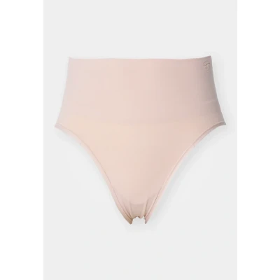 Image of Triumph SOFT Sculpt Bandeau MAXI Briefs, Women&#039;s, Size: 10, Toasted almond