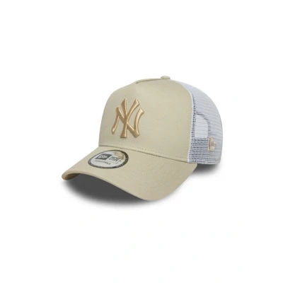 Image of NEW Era Aframe Trucker YORK Yankees Cap, Men&#039;s, Size: One Size, Beige