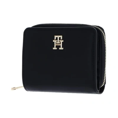 Image of Tommy Hilfiger Aw0aw15748 Woman, Space Blue, OS