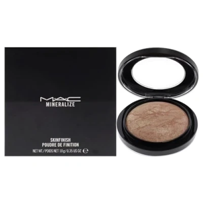 Image of MAC Mineralize Skinfinish Highlighter (Various Shades) Soft and Gentle