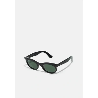 Image of Ray Ban Wayfarer OVAL Unisex Sunglasses, Size: 53, Black/green