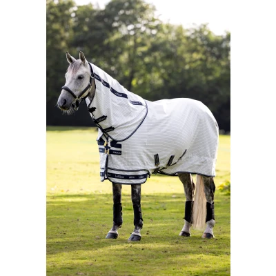 Image of LeMieux Arika Field Rug White 5ft9