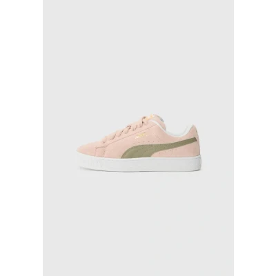 Image of Puma Suede XL Unisex Trainers, Size: 5, Rose quartz shoes