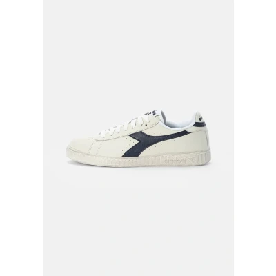 Image of Diadora GAME Waxed Unisex Trainers, Size: 7.5, White/blue caspian sea Leather