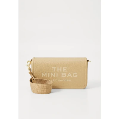 Image of MARC Jacobs THE MINI BAG Cross body bag, Women&#039;s, Size: One Size, Camel