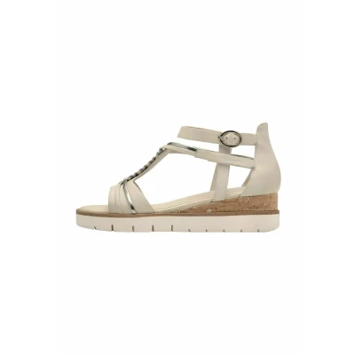 Image of Tamaris Platform sandals, Women&#039;s, Size: 36, Ivory comb shoes