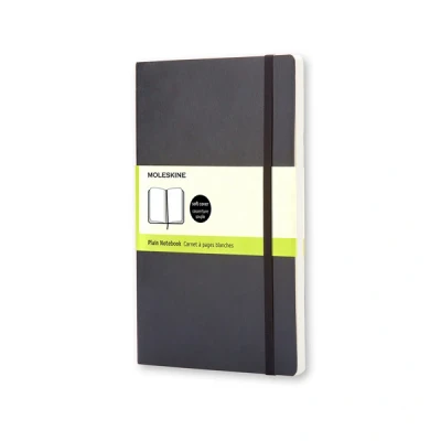 Image of Moleskine Soft Cover Pocket Plain Notebook Black: Mit Falttasche für Notizen. Gummiband Verschluß
