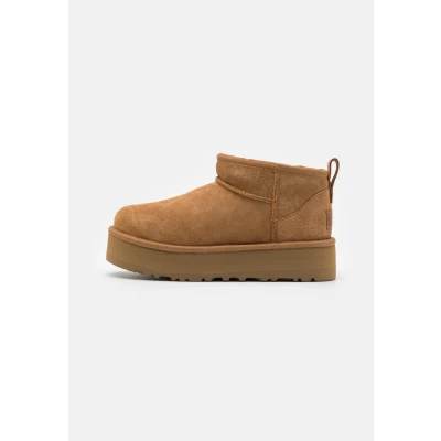 Image of UGG Classic Ultra MINI Platform Unisex ankle boots for kids, Size: 12K, Chestnut Suede