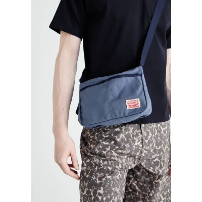 Image of Levi&#039;s Men&#039;s Emory Ov Crossbody Bag, Navy Blue, One Size